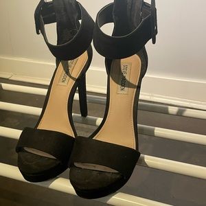 STEVE MADDEN Circuit Black Suede Leather Ankle Strap Heels